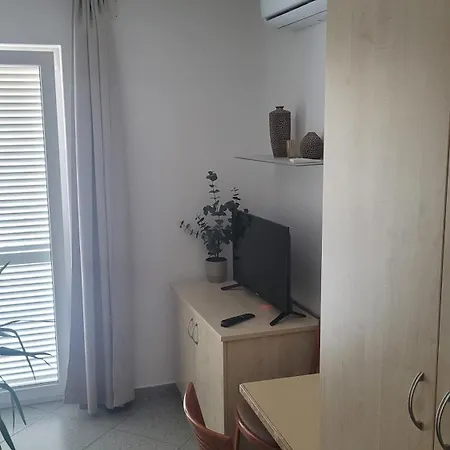 Antonia Apartment *